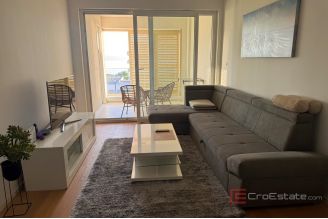 008 2036 128 Split Znjan Modern apartment for rent