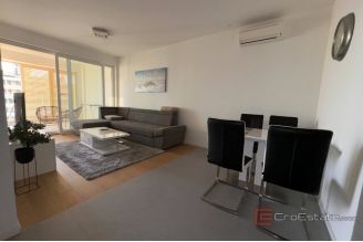 008 2036 128 Split Znjan Modern apartment for rent