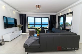 020 2022 446 omis modern villa with pool and sea view for sale