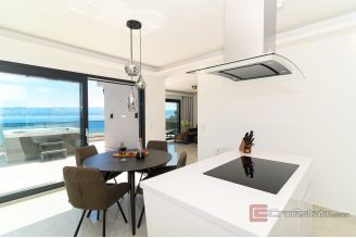 020 2022 446 omis modern villa with pool and sea view for sale