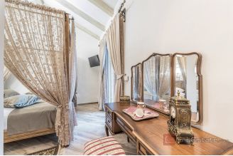 018 2022 443 near zadar attractive villa with tennis court and sea view for sale