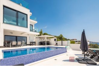 020 2022 447 rogoznica stunning villa with pool and sea view for sale