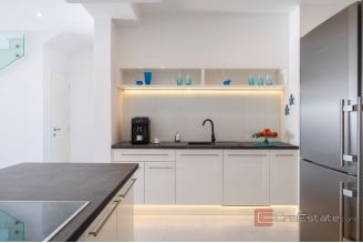 020 2022 447 rogoznica stunning villa with pool and sea view for sale