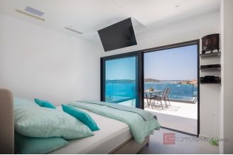 020 2022 447 rogoznica stunning villa with pool and sea view for sale