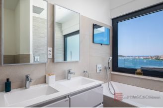 020 2022 447 rogoznica stunning villa with pool and sea view for sale