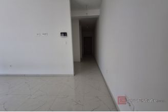 009 2031 165 Kaštela two bedroom apartment for sale