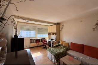 006 2044 46 Split Lovret Two bedroom apartment for sale