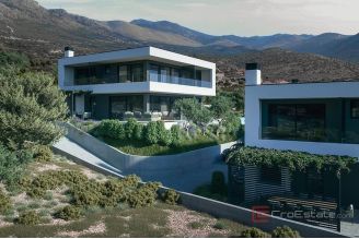 007 5353 30 Sibenik Building land with project near the sea for sale