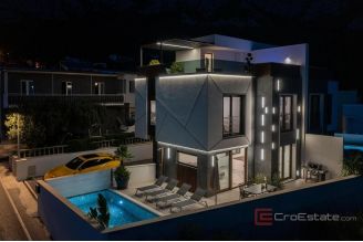 017 2048 37 Makarska Attractive villa with panoramic sea view for sale