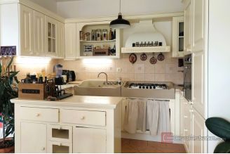 012 2051 11 split meje apartment with sea view and garage for sale