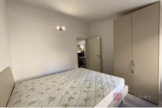 008 2041 99 Brac Detached house in a second row to the sea for sale