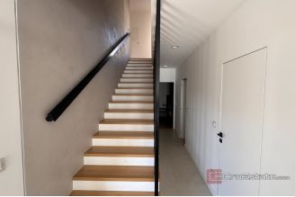 019 2036 129 Split area Luxury villa with sea view for sale