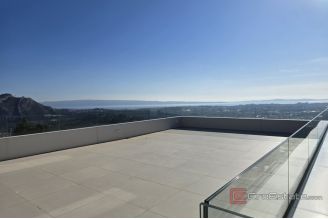 019 2036 129 Split area Luxury villa with sea view for sale