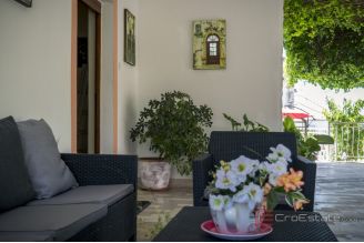 012 2052 23 Peljesac House with pool and a sea view for sale