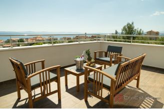 020 2048 16 split area luxury villa with pool for sale