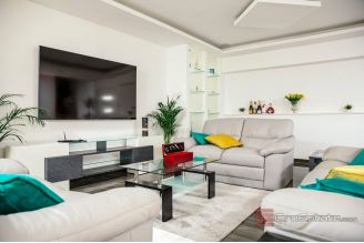 020 2048 16 split area luxury villa with pool for sale