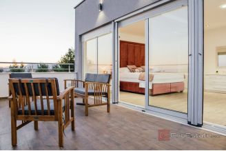 020 2048 16 split area luxury villa with pool for sale