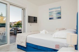 020 2048 16 split area luxury villa with pool for sale