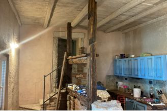 011 2052 30 Splut Area Stone house with an open sea view for sale