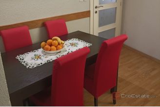 012 2052 31 Kastela Family house near the sea for sale