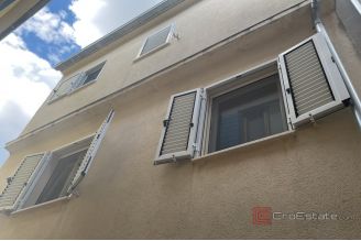 012 2052 31 Kastela Family house near the sea for sale