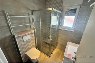 015 2030 92 Trogir Two bedroom apartment with a sea view for sale