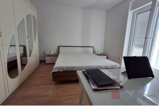 012 2031 185 Kastela Semi detached family house for sale