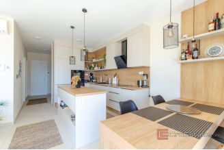 25 2013 215 Solta villa sea view for sale