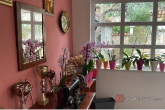 015 2052 33 Makarska Apartment house with sea view for sale