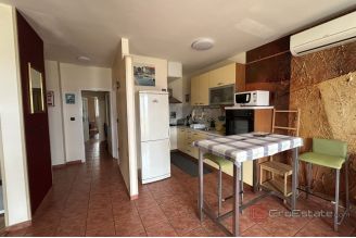 006 5359 30 Split Blatine Spacious one bedroom apartment for sale