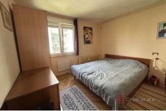 006 5359 30 Split Blatine Spacious one bedroom apartment for sale