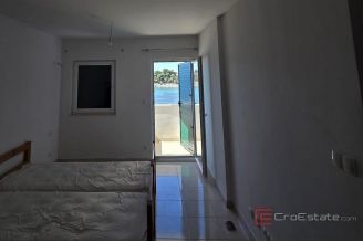 012 2048 38 Hvar House in the first row to the sea for sale