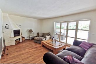 010 1024 18 Labin Stone house with pool for sale