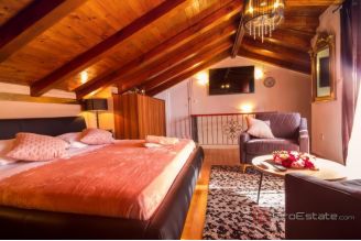 017 2029 102 Omis Stone house  with pool and a sea view for sale