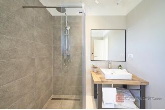 020 5362 30 kastela modern house with pool for sale