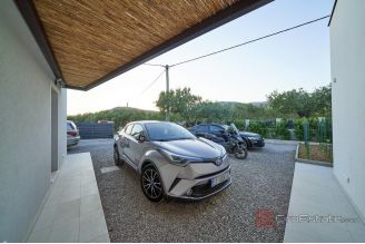 020 5362 30 kastela modern house with pool for sale