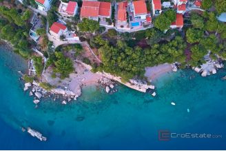 020 2030 94 Omis Fully furnished detached house with pool and a sea view for sale