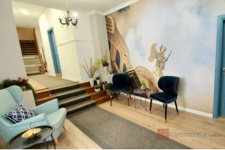 018 2052 45 Sibenik Nine luxury rooms in the city center for sale