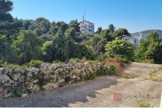 005 2048 20 Rogoznica Building land in the first row to the sea for sale