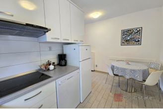 020 2029 103 omis apartment house with open sea view for sale