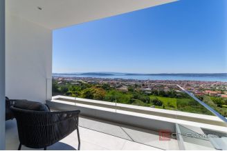 020 2031 191 Kastela Modern villa with panoramic sea view for sale