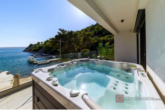 019 2021 408 zadar area villa by the sea with boat mooring for sale