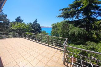 020 2021 409 near zadar house first row to the sea for sale
