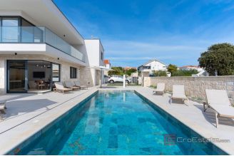 020 2021 410 island pag modern new villa with pool for sale