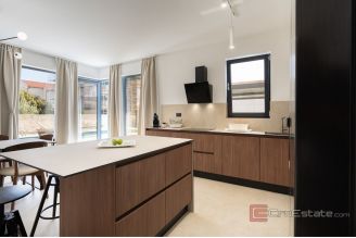 020 2021 410 island pag modern new villa with pool for sale