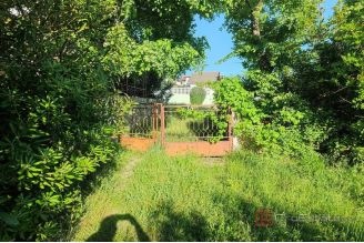 013 2021 411 near zadar house first row to the sea for sale