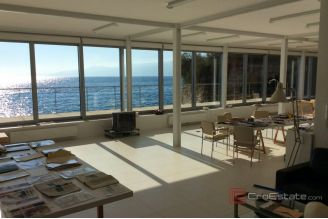 014 1024 20 Rijeka Villa in the first row to the sea for sale