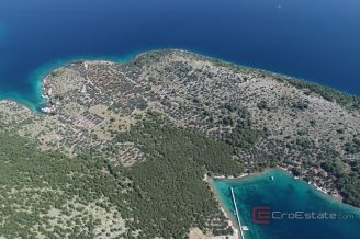 007 5367 30 Kornati Spacious agricultural land first row to the sea for sale