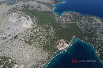 007 5367 30 Kornati Spacious agricultural land first row to the sea for sale