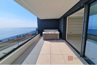 010 1024 23 Opatija Luxury three bedroom apartment with panoramic sea view for sale